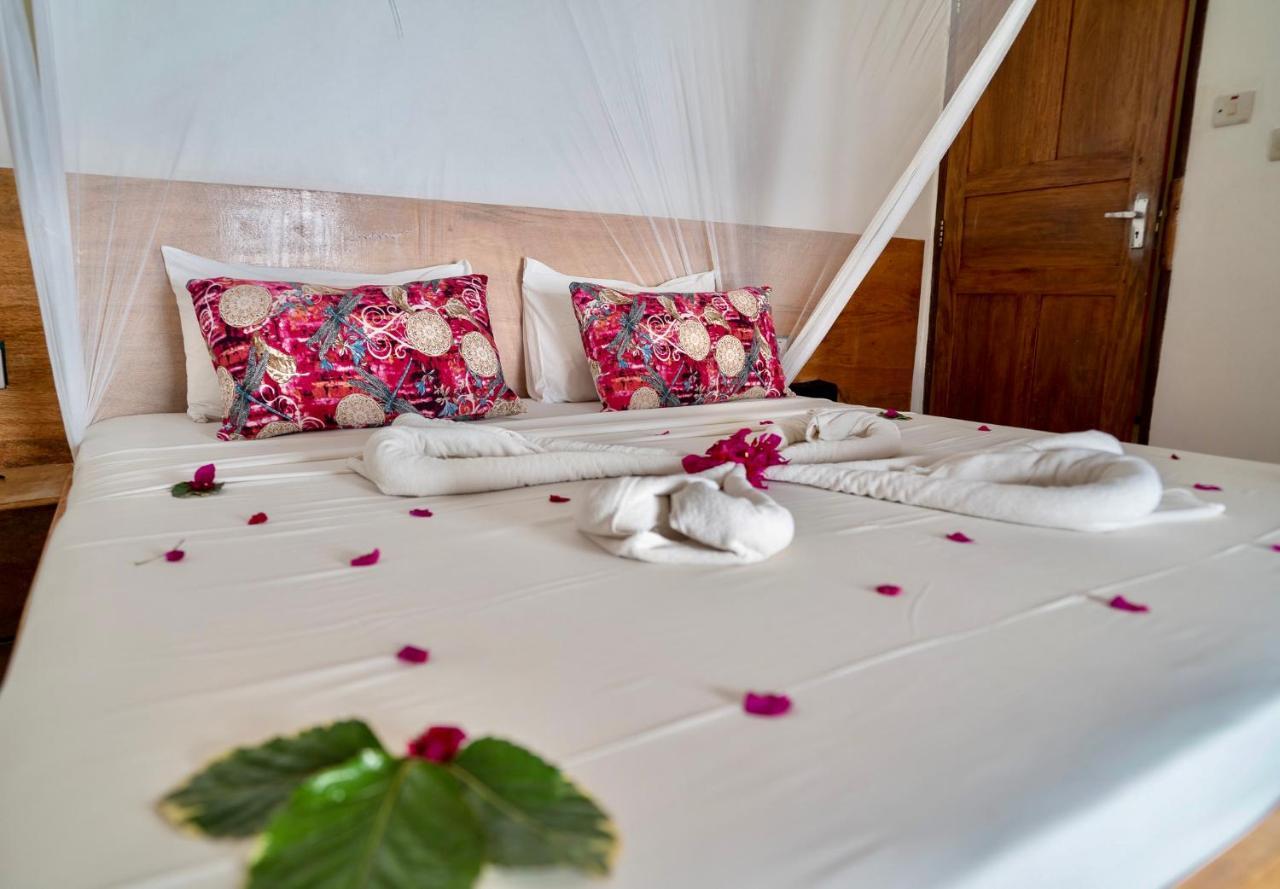 Sunrise Bed & Breakfast Jambiani  Ngoại thất bức ảnh