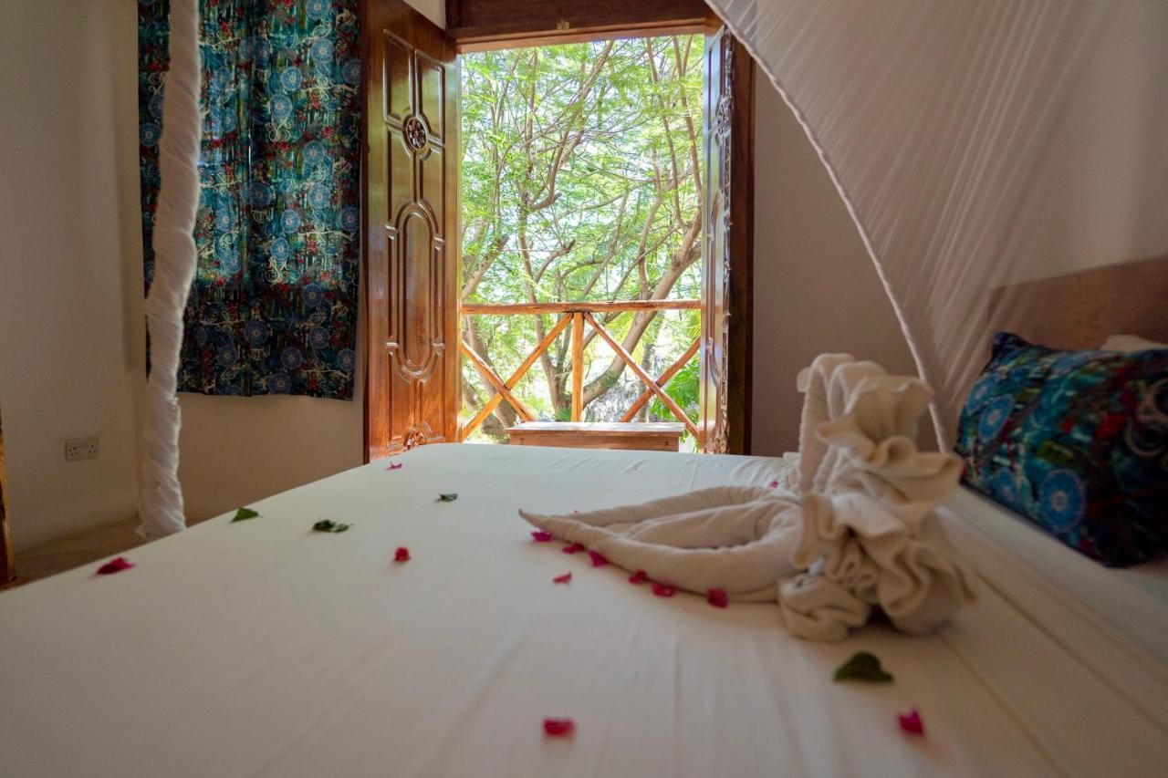 Sunrise Bed & Breakfast Jambiani  Ngoại thất bức ảnh